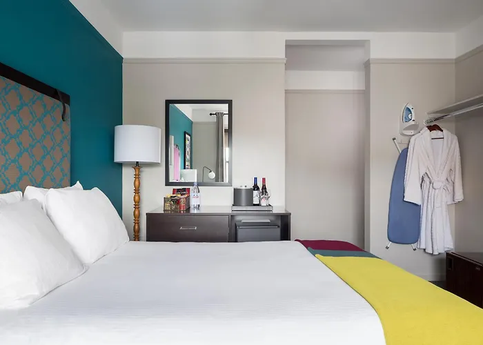 City Suites Hotel Hotel
