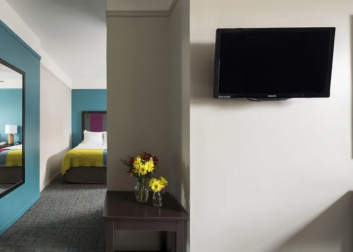 Hotel City Suites Hotel
